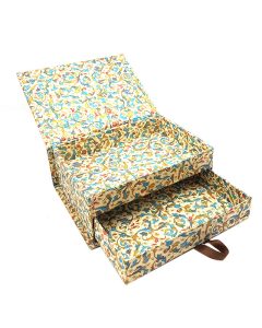 קופסא למוצרי איפור