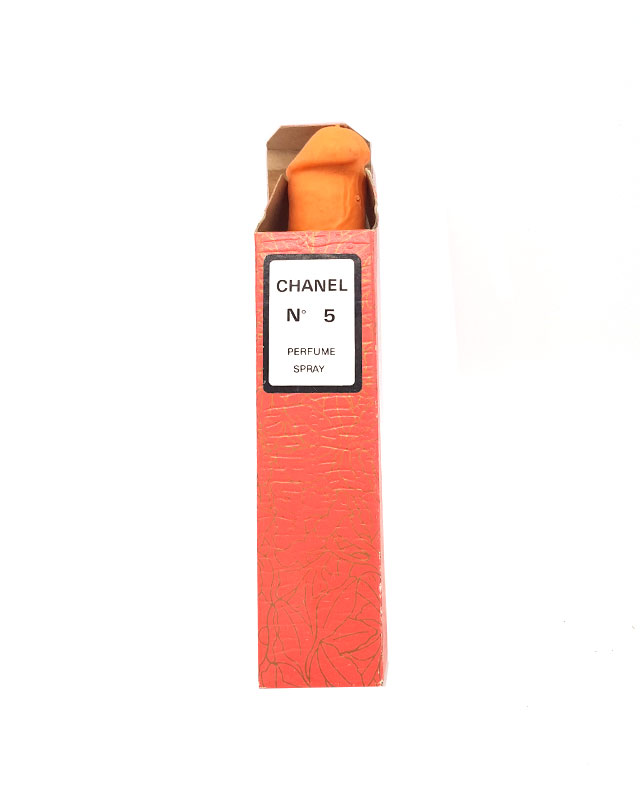 הפתעה קופצת מבושם